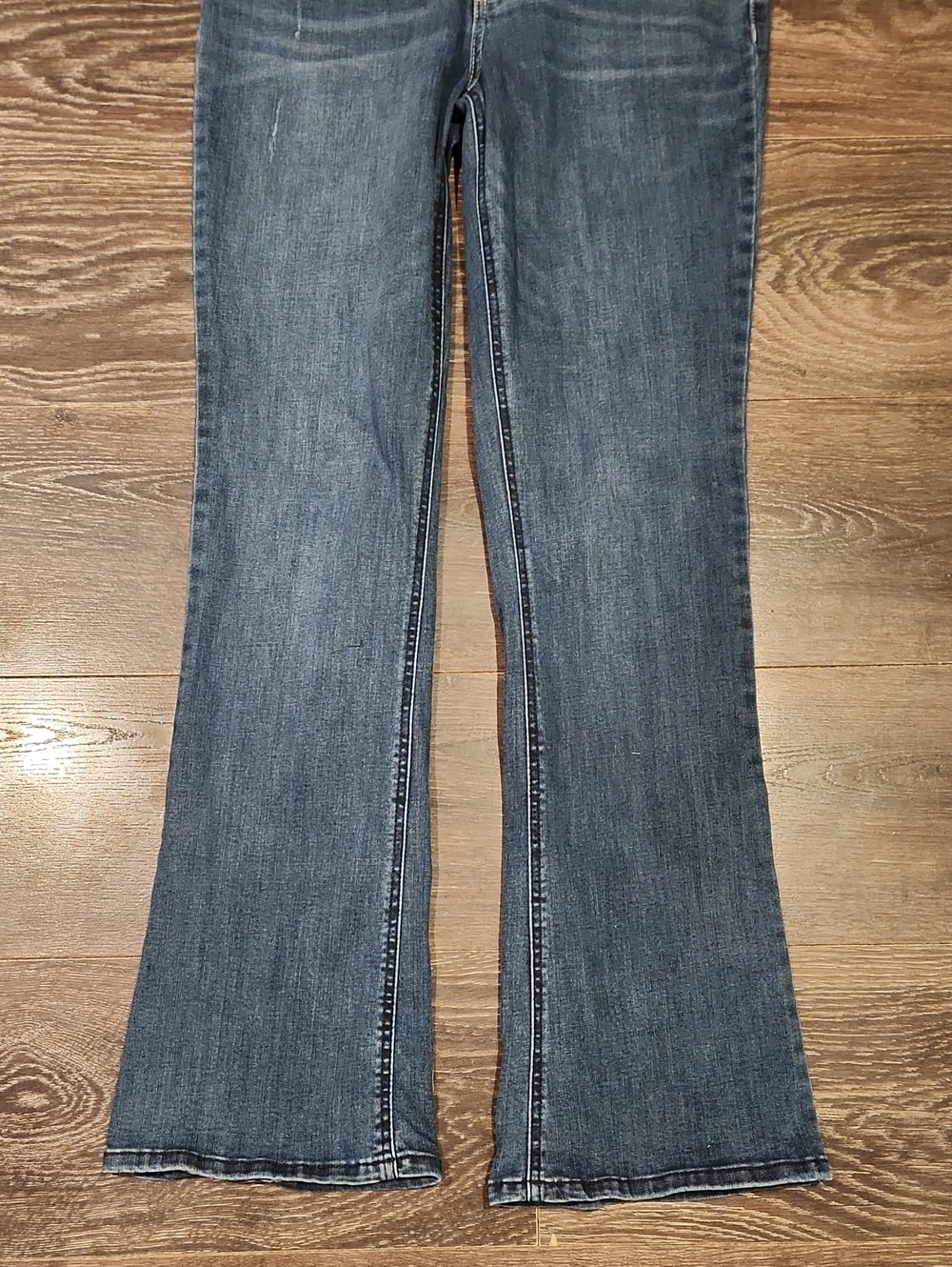 ❤️ DEMOCRACY "AB" TECHNOLOGY ITTY BITTY BOOTCUT JEANS, DISTRESSED, 8 (29) - Picture 4 of 8